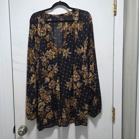 Worn Once Torrid Size 4 Blouse - Picture 2 of 3
